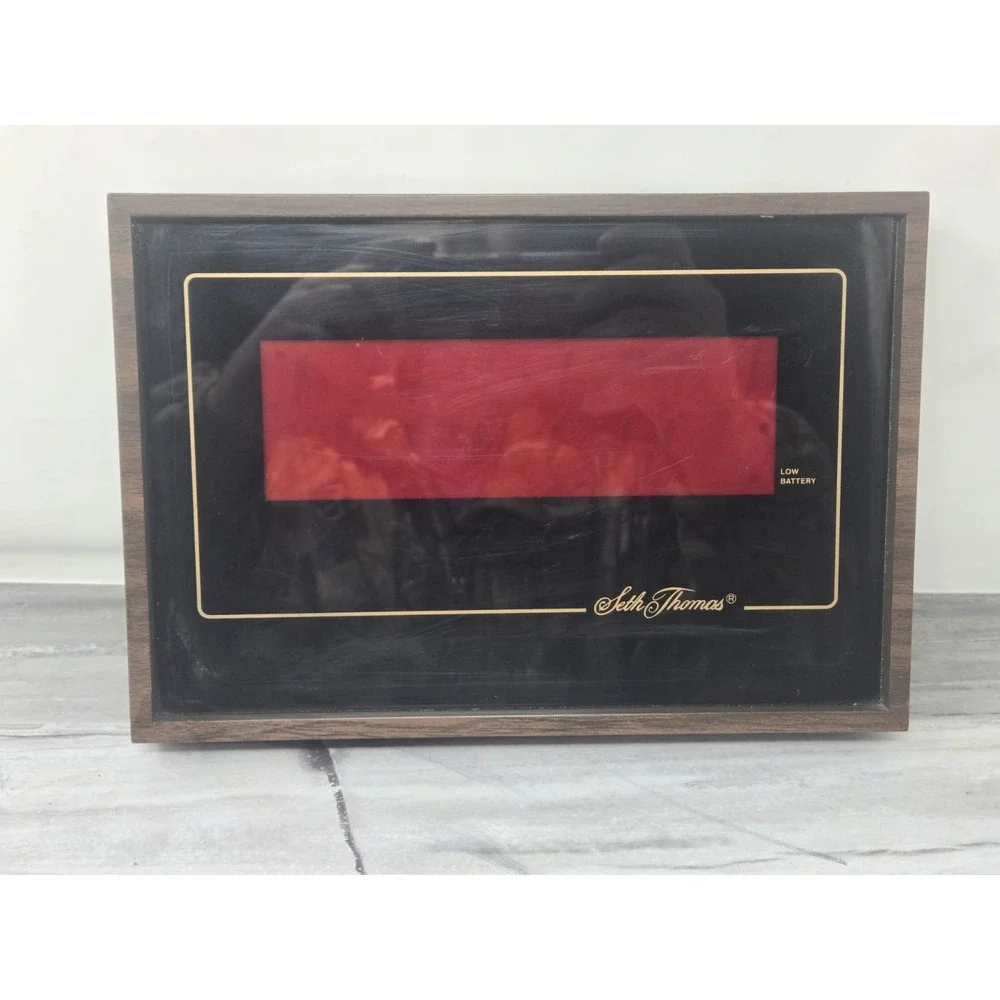 Vtg Seth Thomas Clock Model 2616 Electric LED Digital Wall MCM Wood Grain ~WORKS